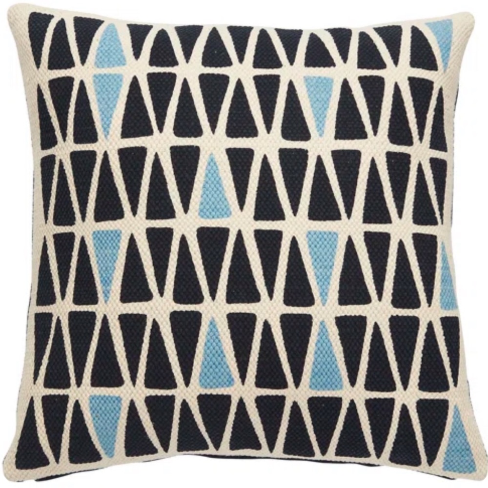 National Geographic 100% Cotton Pillow